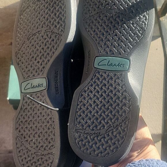 Brand new Clarks - Picture 5 of 7